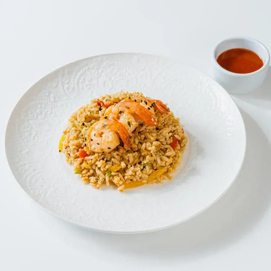 Рис с креветками и овощами