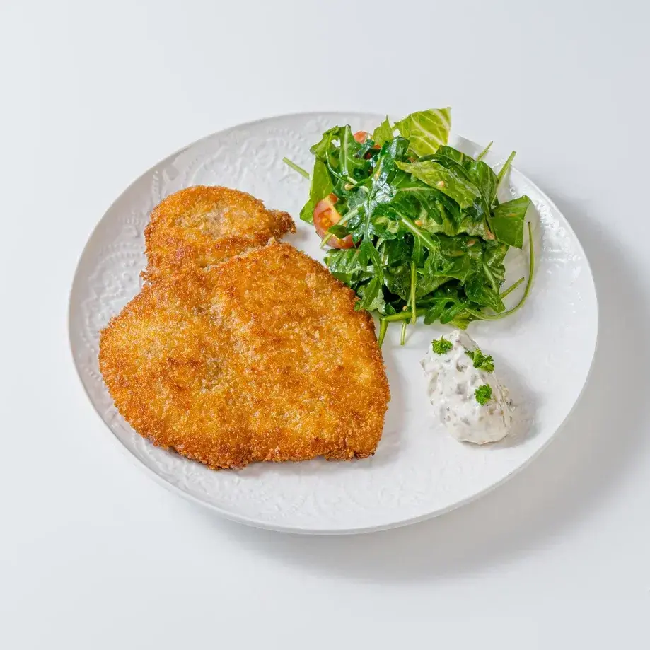 Куриный шницель с зерновой панировкой и прованскими травами